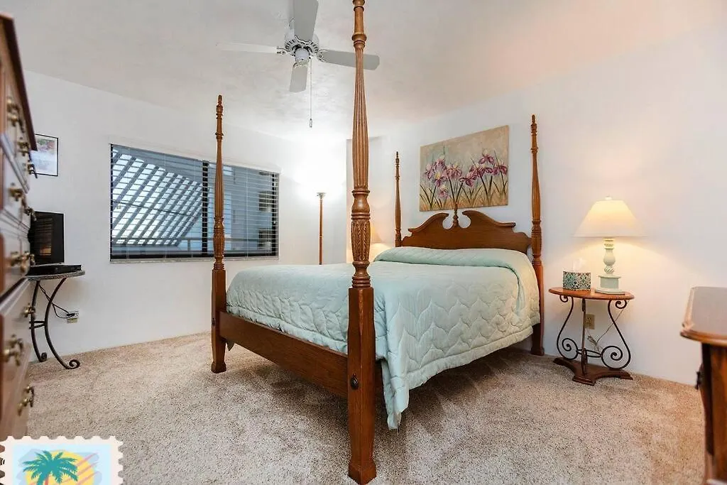 Sherwin Highly Desired 2Br Lower Floor Overlooks Pool 306-1 Daytona Beach 0*,  USA
