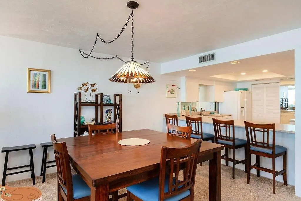 Sherwin Highly Desired 2Br Lower Floor Overlooks Pool 306-1 Daytona Beach
