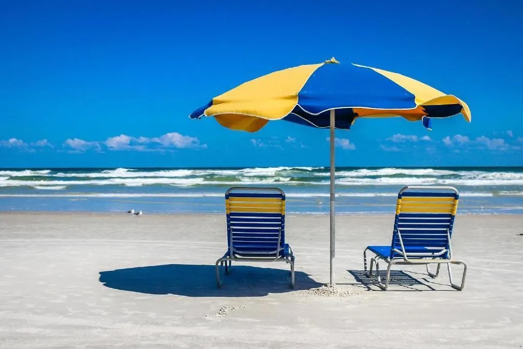 Sherwin Highly Desired 2Br Lower Floor Overlooks Pool 306-1 Daytona Beach